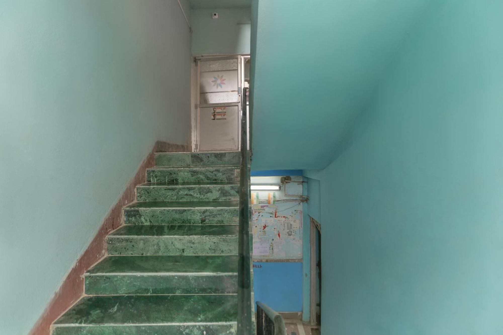 Hotel O The Platinum Inn Barakpur ภายนอก รูปภาพ